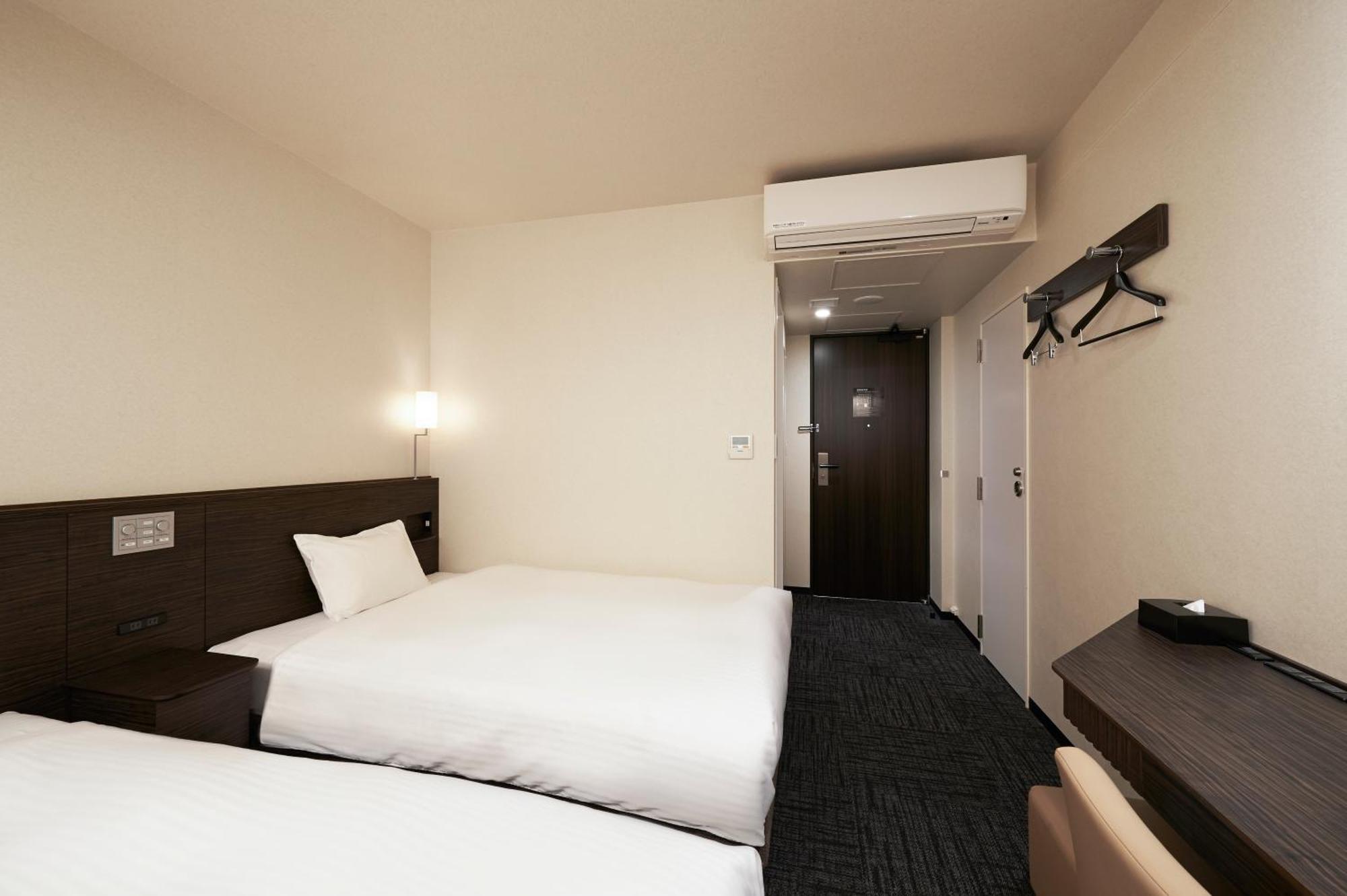 Sotetsu Fresa Inn Ochanomizu Jimbocho Tokyo Exterior photo